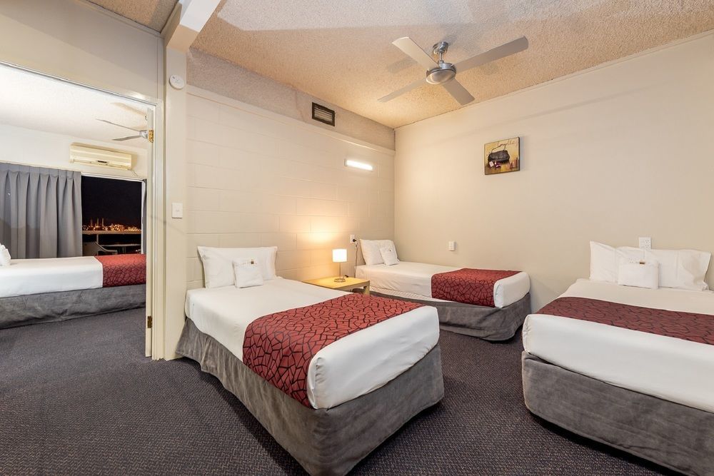 Camelot Motel Гладстон Экстерьер фото